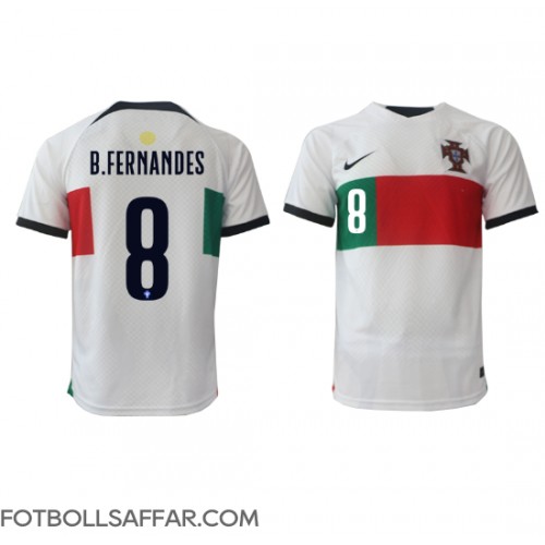 Portugal Bruno Fernandes #8 Bortatröja VM 2022 Kortärmad